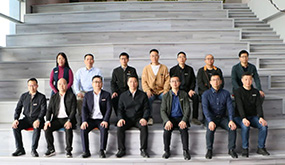 厦门市集美区倪杰区长一行光临南宫NG28调查领导